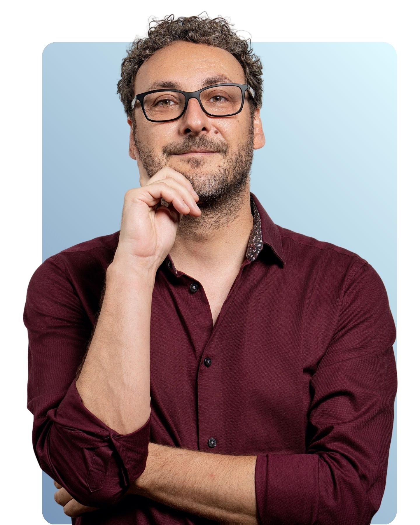 Raúl Patiño, el profesor de las clases de piano online